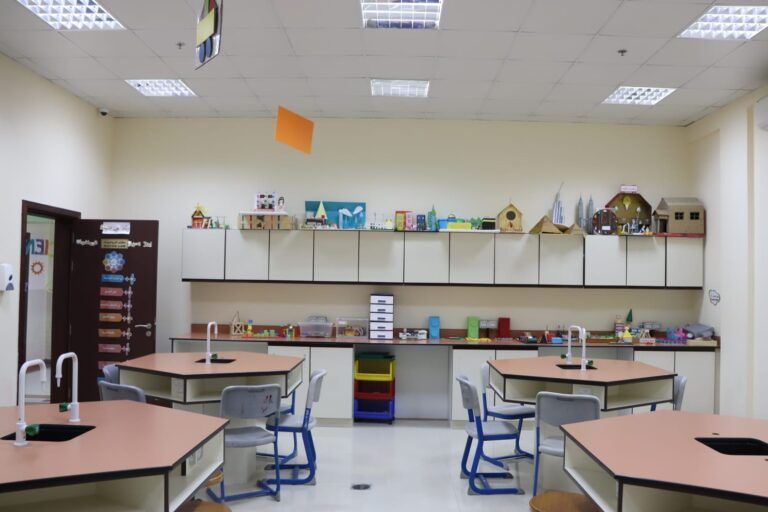 School 7